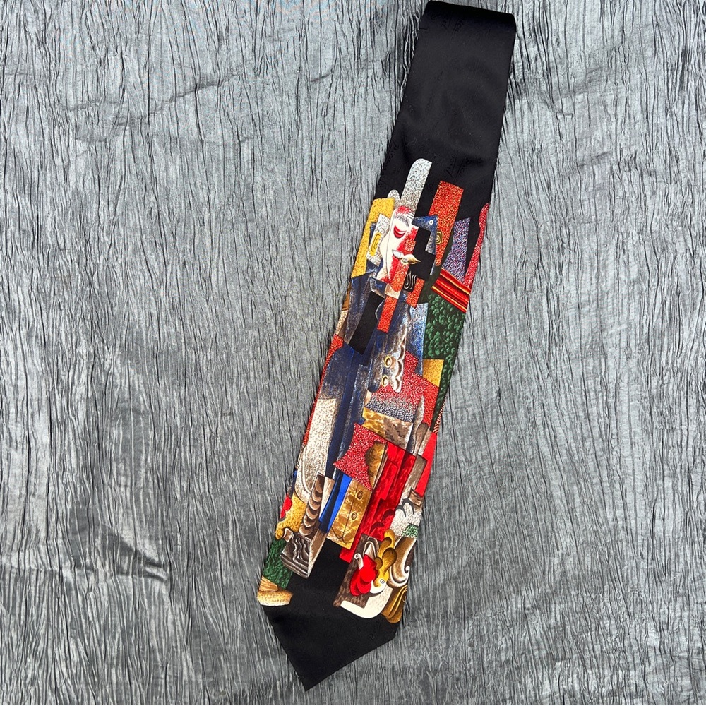 Bold Pablo Picasso Man with a Pipe 100% silk men's designer neck tie NWOT
